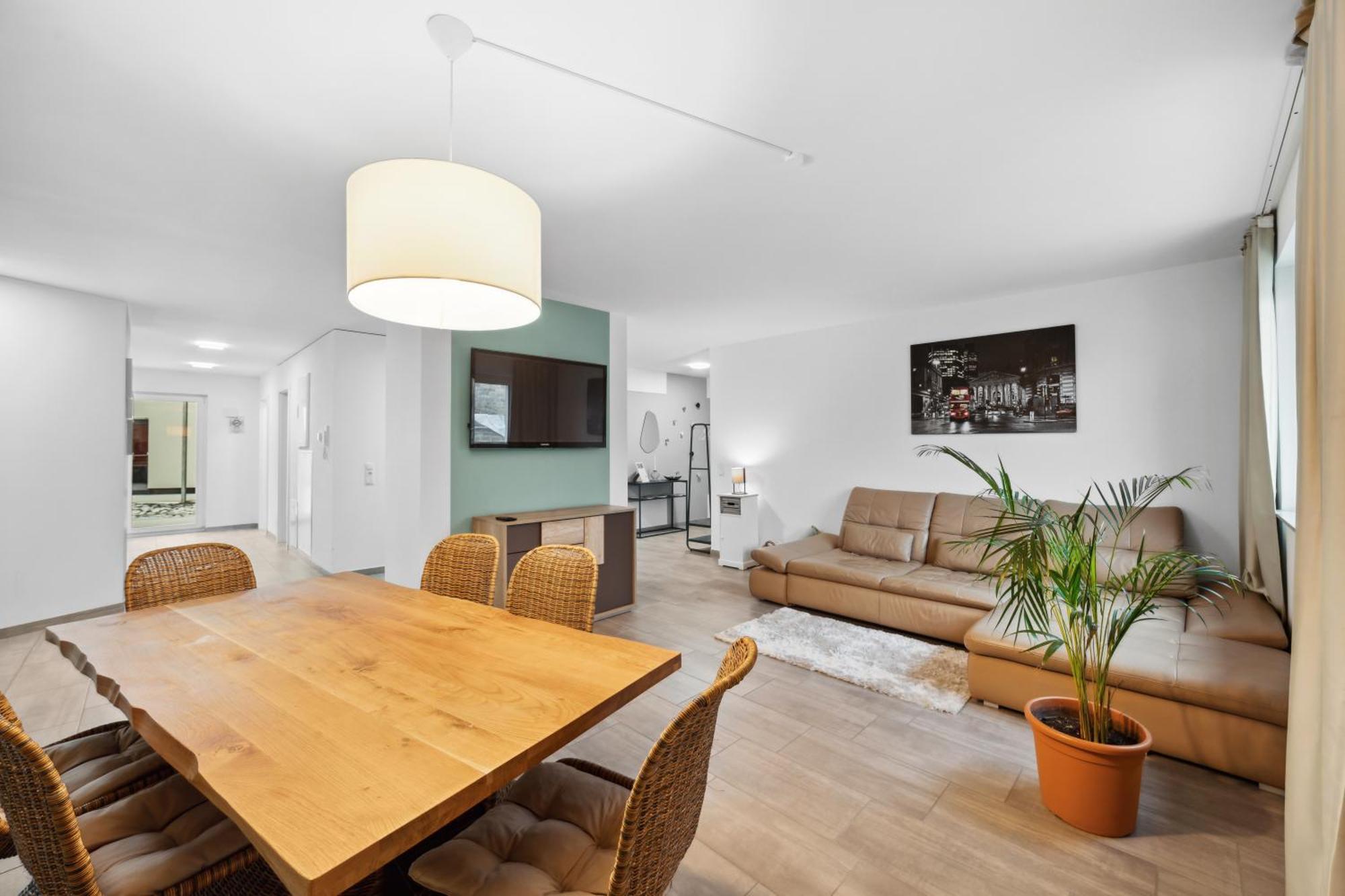 Sali Homes Spacious Apartment With Terrace In City Center Bayreuth Buitenkant foto